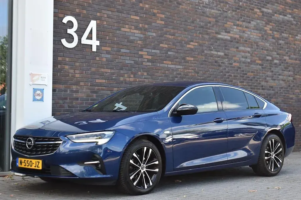 Gebraucht Opel Insignia Sport 122 PS (89 kW) 2021 Blau Limousine