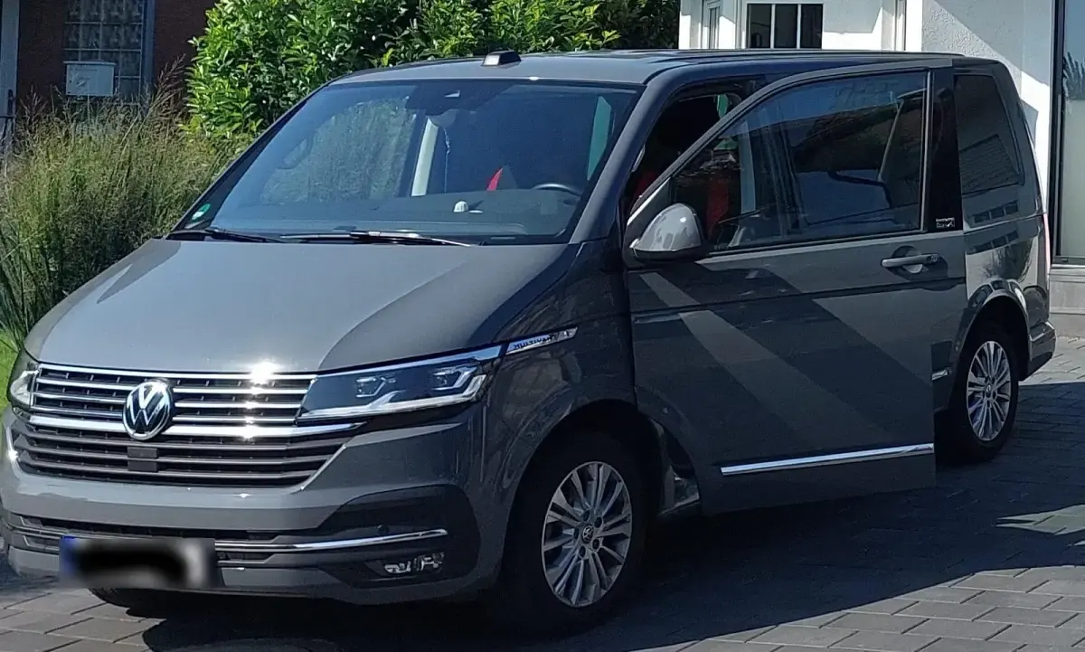 Brugt VW Multivan 150 HK (110 kW) 2022 Grå MPV