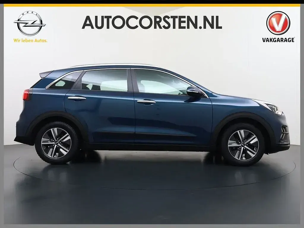 Gebraucht Kia Niro 141 PS (103 kW) 2021 Blau SUV