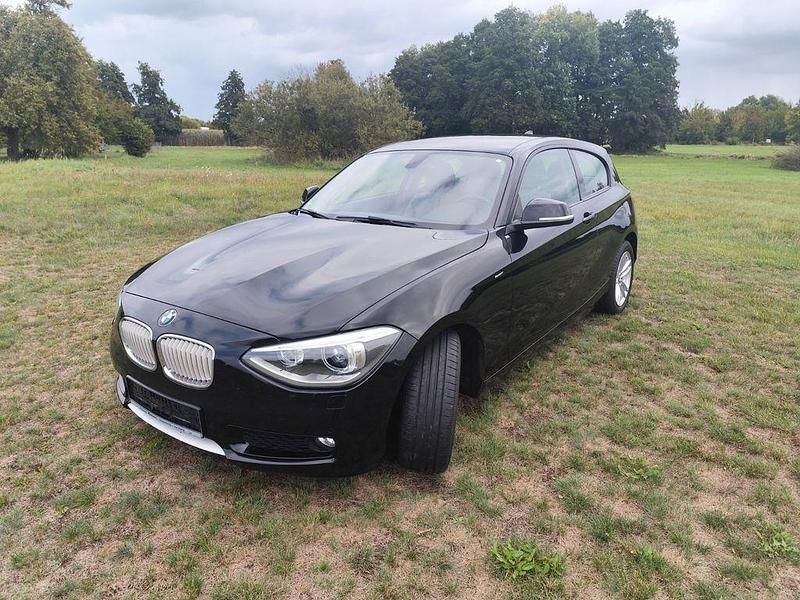 Gebraucht BMW 116 Urban Line 136 PS (100 kW) 2012 Schwarz Kleinwagen