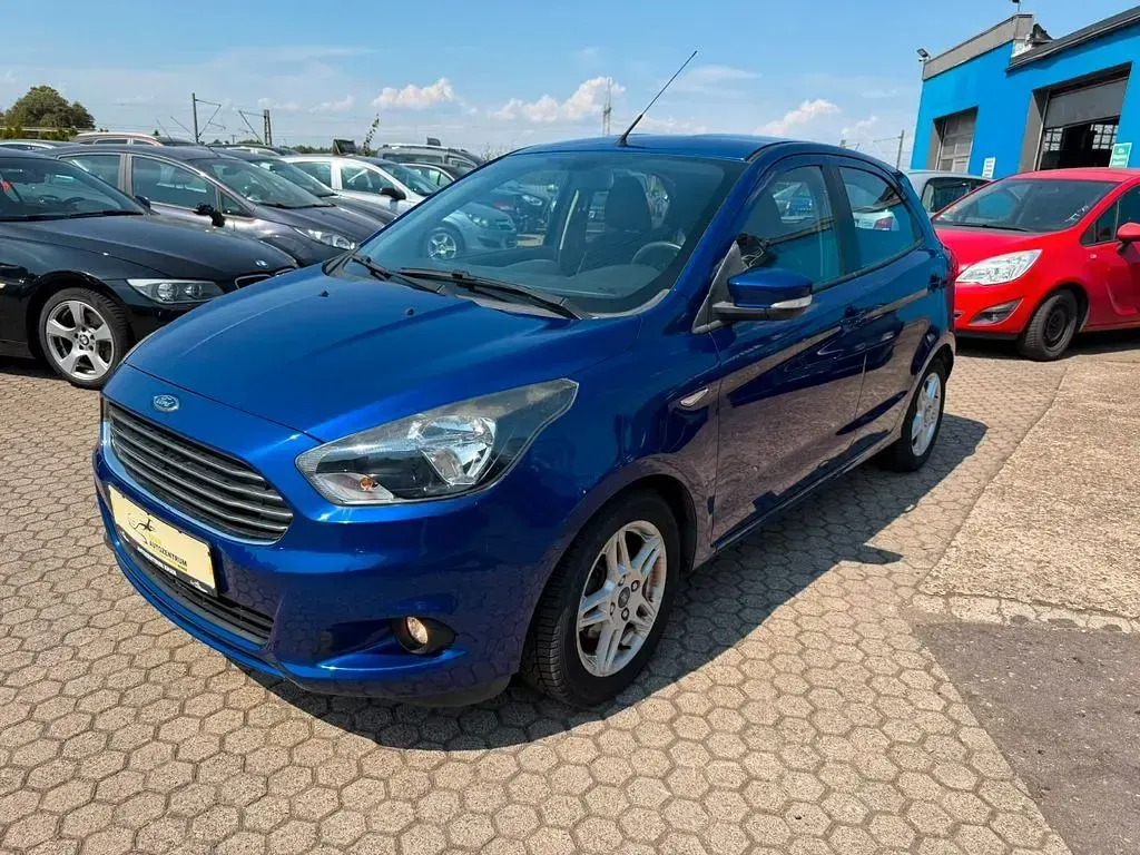 Gebraucht Ford Ka Plus Cool & Sound Edition 86 PS (63 kW) 2017 Blau Kleinwagen