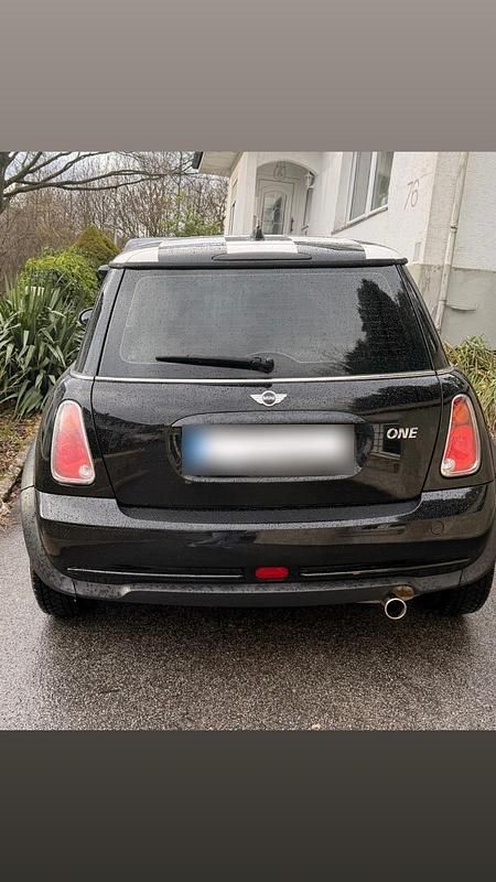 Gebraucht Mini ONE 90 PS (66 kW) 2005 Schwarz Kleinwagen