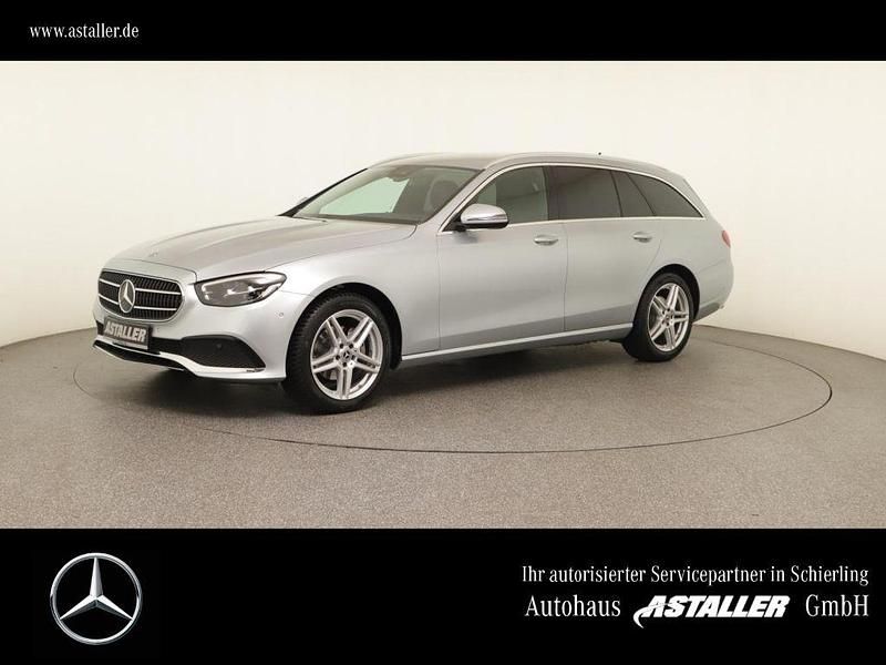 Metalliclack hightechsilber Gebraucht 2022 Mercedes E220 Avantgarde Kombi | 31.699 € (Superpreis) - Bild 1/4