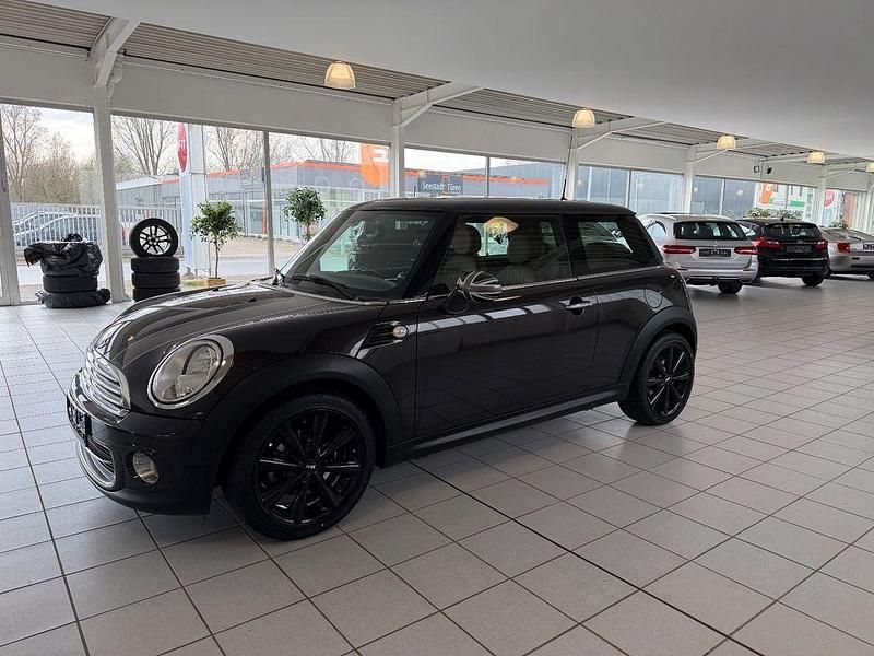 Gebraucht Mini Cooper 122 PS (89 kW) 2013 Iced chocolate Kleinwagen