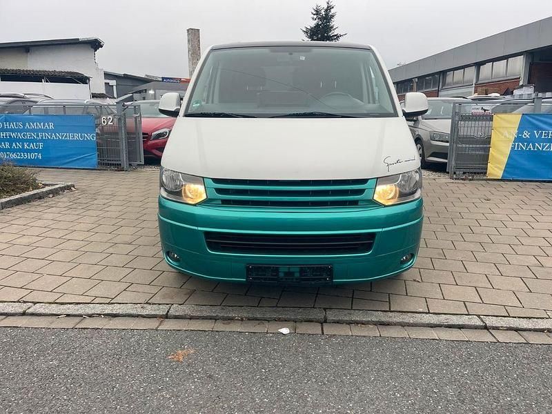 Weiß Gebraucht 2011 VW Transporter Van | 15.899 € (Teuer) - Bild 1/4