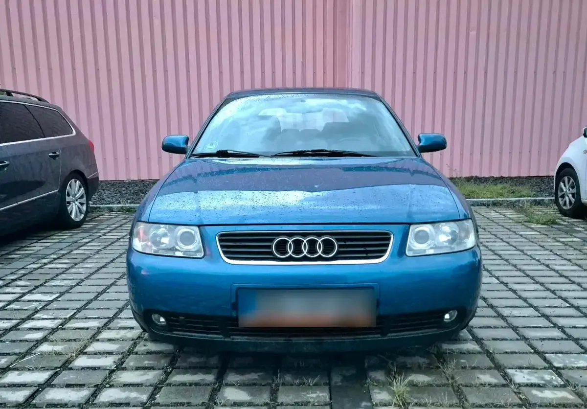 Gebraucht Audi A3 Ambiente 102 PS (75 kW) 2000 Blau Kleinwagen