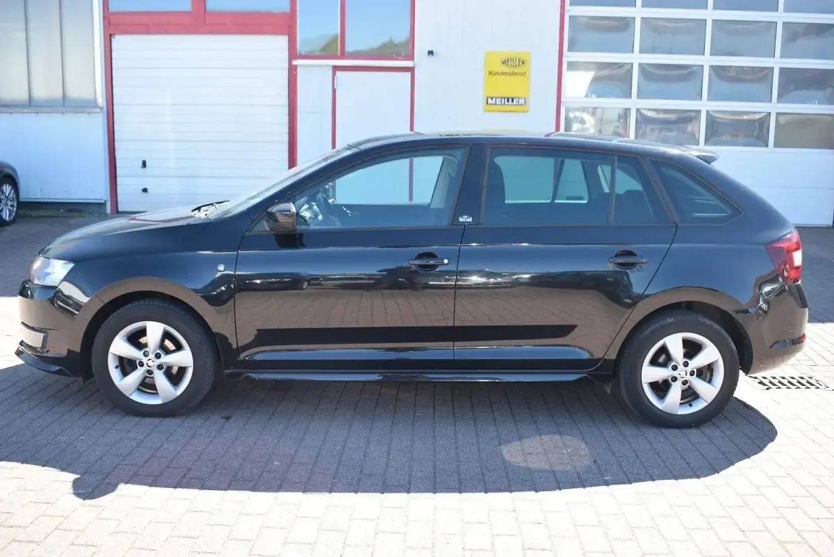 Gebraucht Skoda Rapid Monte Carlo 86 PS (63 kW) 2015 Schwarz Kleinwagen