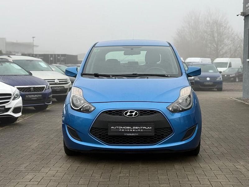 Gebraucht Hyundai ix20 Classic 116 PS (85 kW) 2016 Blau Kleinwagen