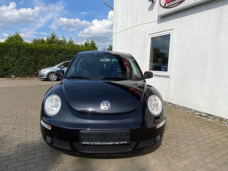 Gebraucht VW New Beetle 116 PS (85 kW) 2009 Schwarz Kleinwagen