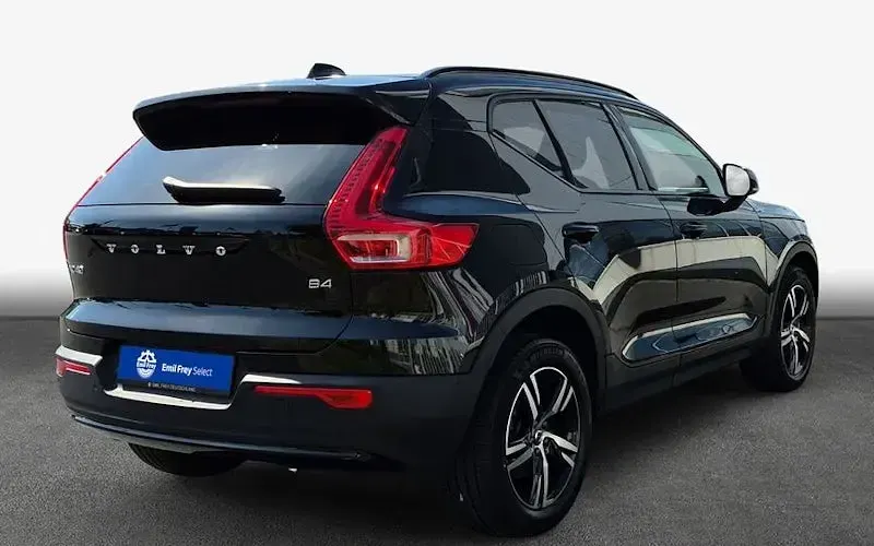 Gebraucht Volvo XC40 Plus 197 PS (144 kW) 2025 Schwarz SUV