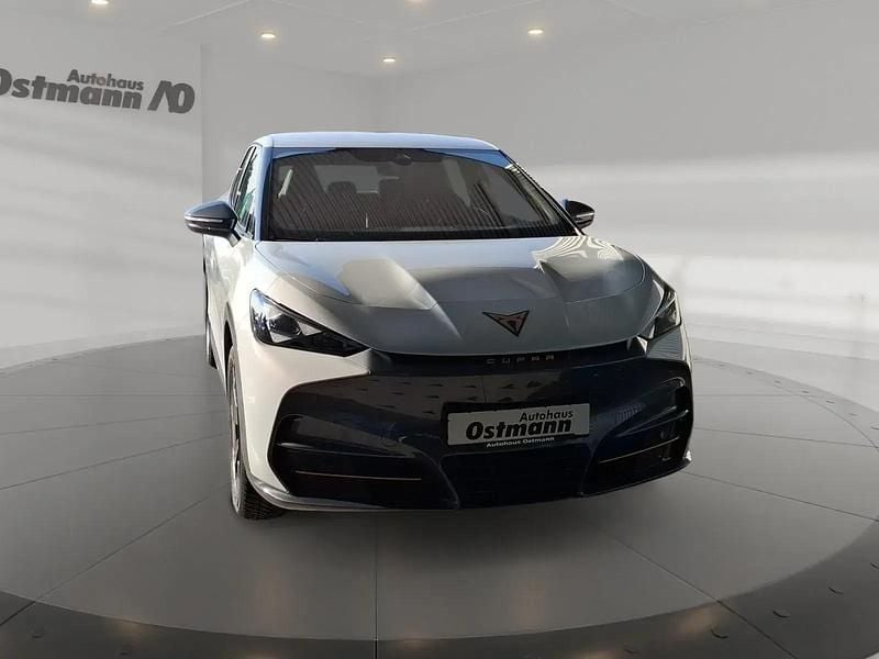 Gebraucht Cupra Tavascan 210 kW (286 PS) 2025 White silber SUV