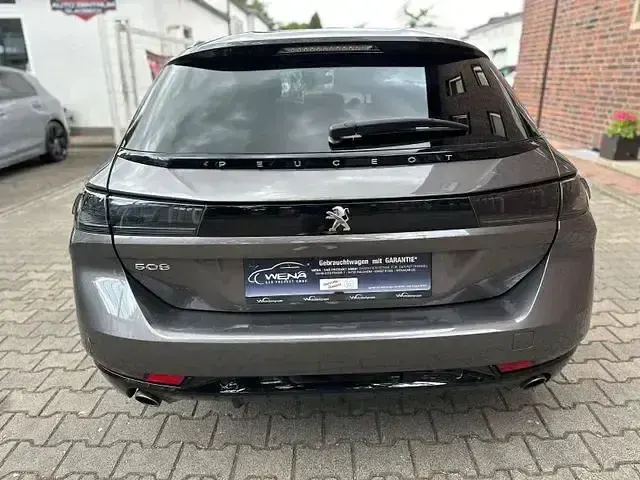 Gebraucht Peugeot 508 SW Active 224 PS (164 kW) 2022 Grau Kombi