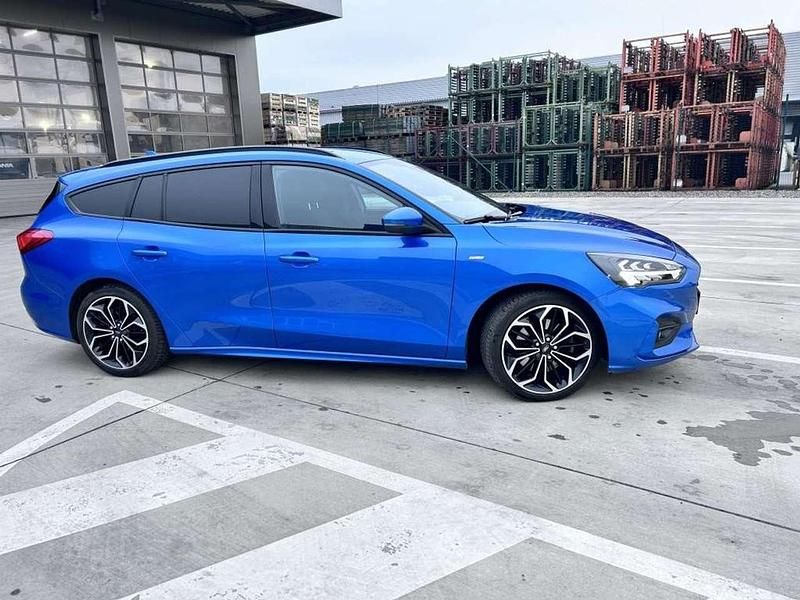 Używany Ford Focus ST-Line 150 KM (110 kW) 2020 Niebieski Kombi