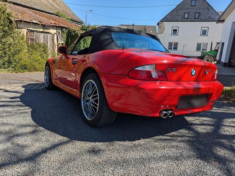 Gebraucht BMW Z3 150 PS (110 kW) 2000 Rot Cabrio