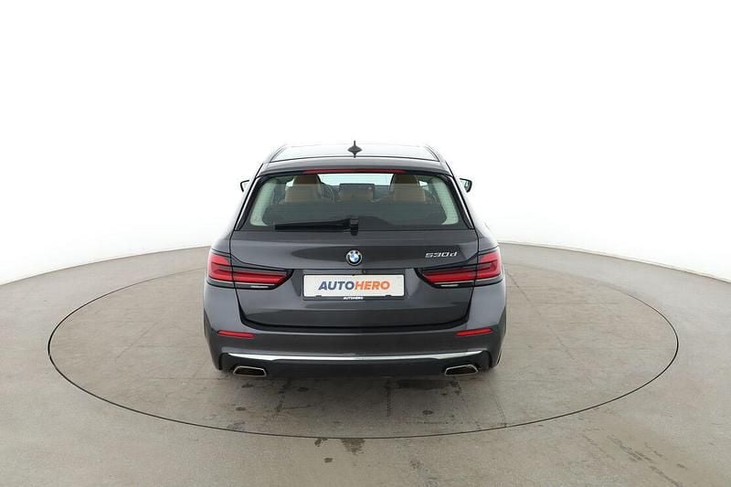 Gebraucht BMW 530 Luxury Line 286 PS (210 kW) 2021 Grau Kombi