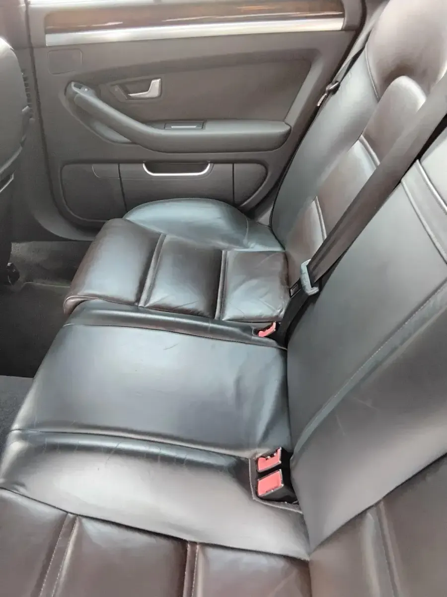 Gebraucht Audi A8 233 PS (171 kW) 2008 Andere farben Limousine