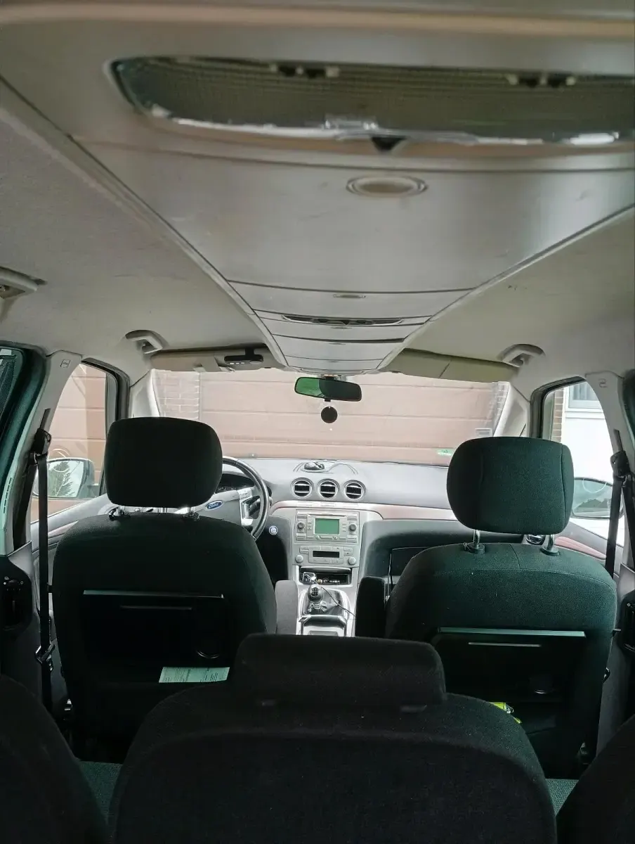 Gebraucht Ford Galaxy 140 PS (102 kW) 2007 Silber Van / Kleinbus
