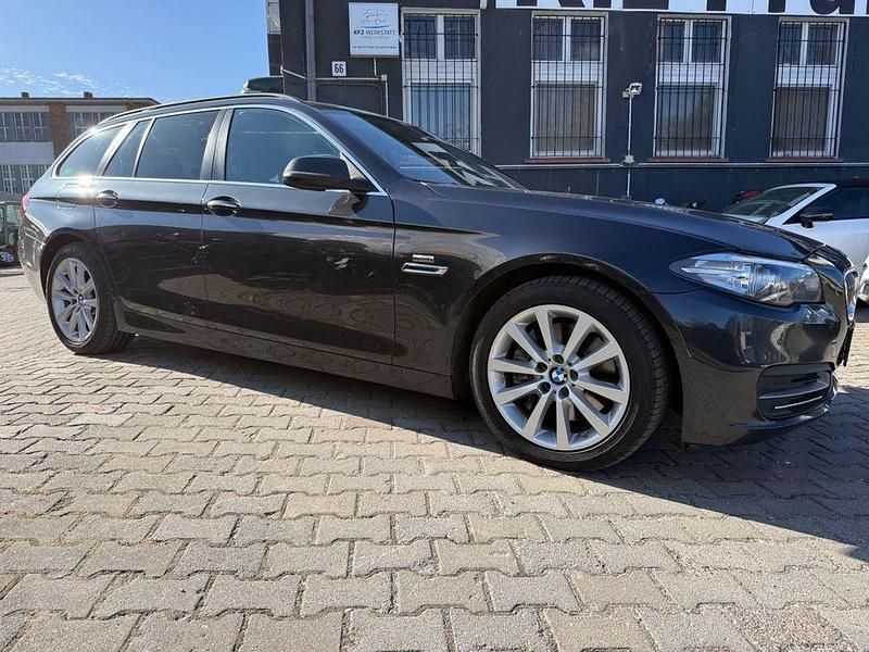 Gebraucht BMW 530 Performance 258 PS (189 kW) 2015 Grau Kombi