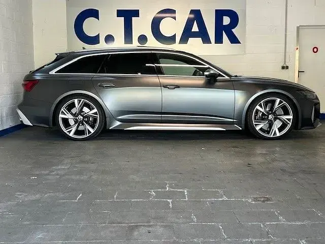 Używany Audi RS6 600 KM (441 kW) 2021 Szary Kombi