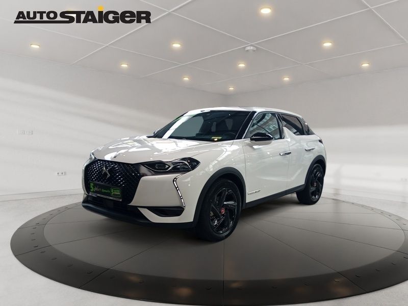 Polarweiss Gebraucht 2022 DS Automobiles DS3 Crossback E-Tense Performance SUV | 16.999 € (Superpreis) - Bild 1/4
