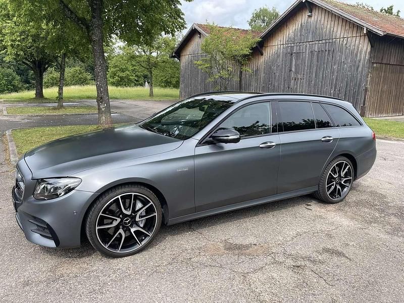 Grau Gebraucht 2018 Mercedes E43 AMG AMG Limousine | 29.000 € (Guter Preis) - Bild 1/4