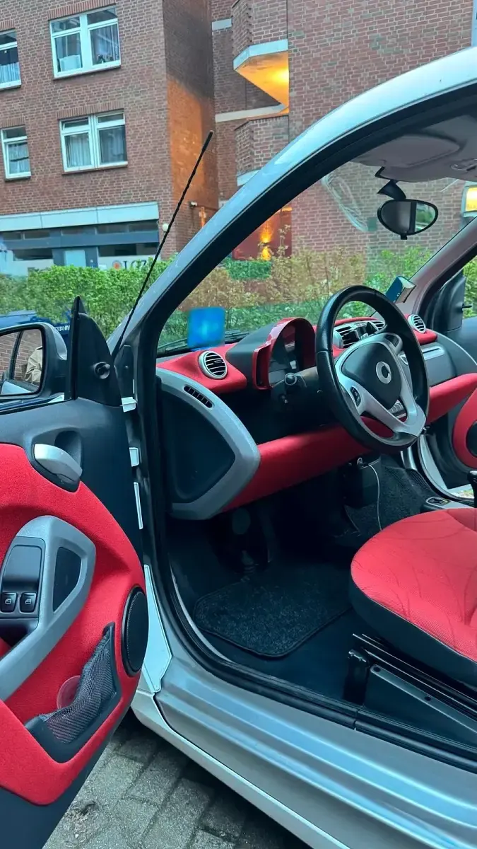 Gebraucht Smart ForTwo Coupé 71 PS (52 kW) 2011 Weiß Coupé