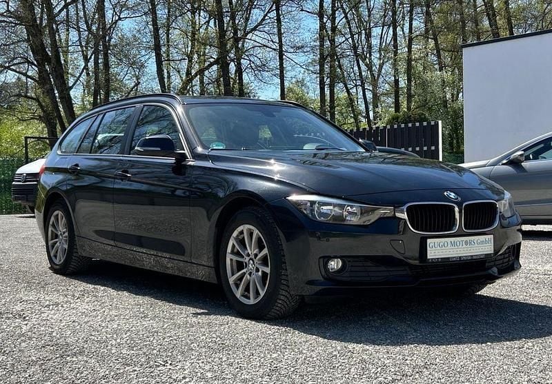 Second-hand BMW 318 143 CP (105 kW) 2015 Negru Break