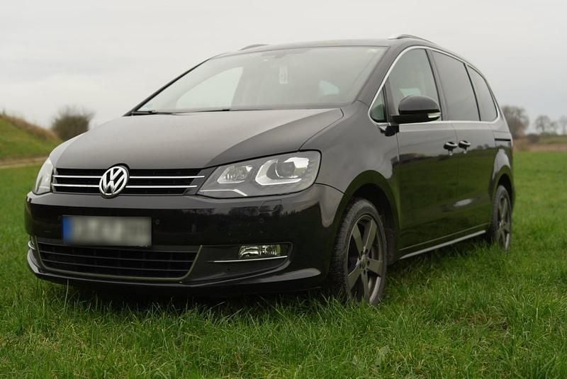 Second-hand VW Sharan 177 CP (130 kW) 2014 Monovolum