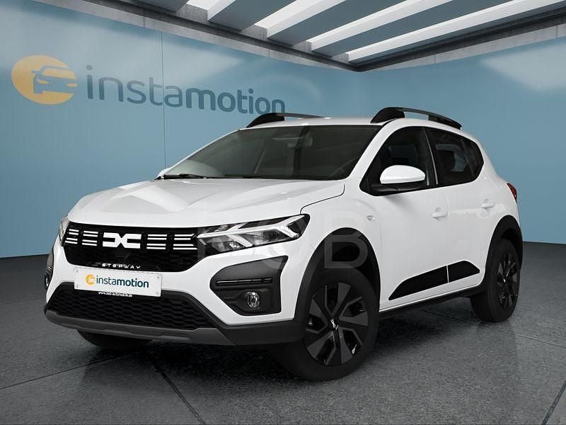 Weiß Gebraucht 2025 Dacia Sandero Stepway Kleinwagen | 20.049 € (Etwas zu teuer) - Bild 1/4