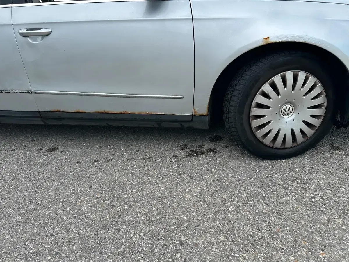 Gebraucht VW Passat 115 PS (84 kW) 2006 Silber Kombi