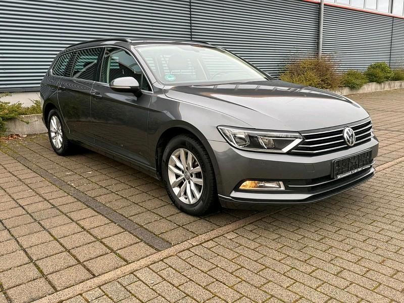 Gebraucht VW Passat 150 PS (110 kW) 2016 Grau Kombi