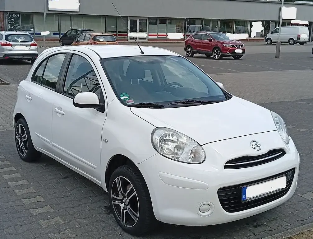 Gebraucht Nissan Micra 80 PS (58 kW) 2011 Weiß Kleinwagen