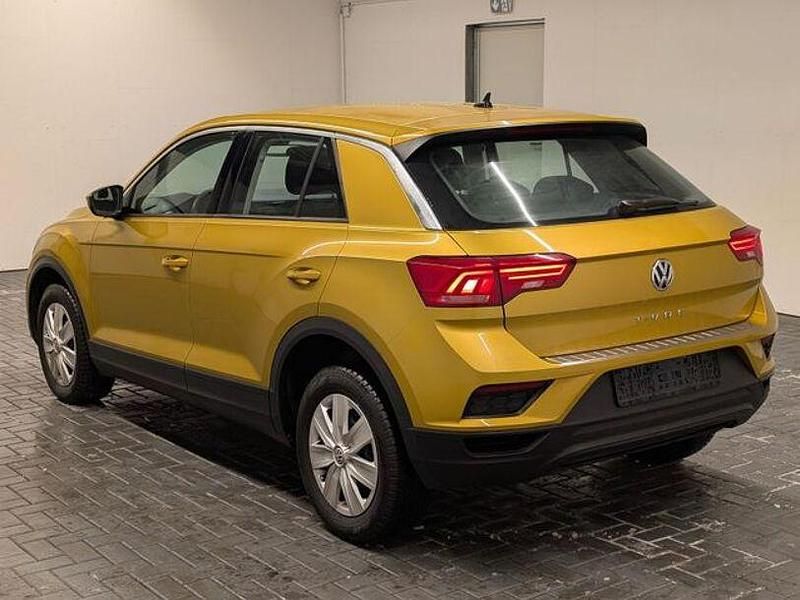 Gebraucht VW T-Roc 150 PS (110 kW) 2018 Kurkumagelbmet. SUV