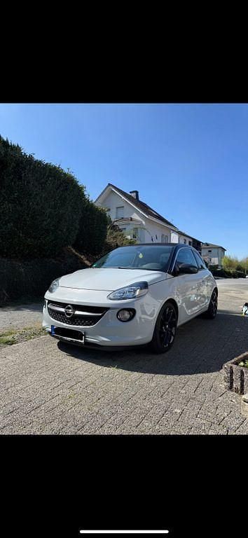 Grau Gebraucht 2016 Opel Adam Open Air Kleinwagen | 7.400 € (Fairer Preis) - Bild 1/4
