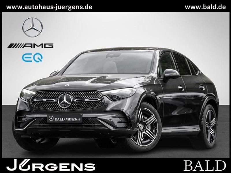 Schwarz metalliclack obsidianschwarz Gebraucht 2025 Mercedes GLC300 AMG Coupé | 69.870 € (Fairer Preis) - Bild 1/4