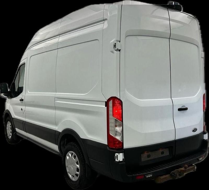 Gebraucht Ford Transit Trend 170 PS (125 kW) 2020 Weiß Van / Kleinbus