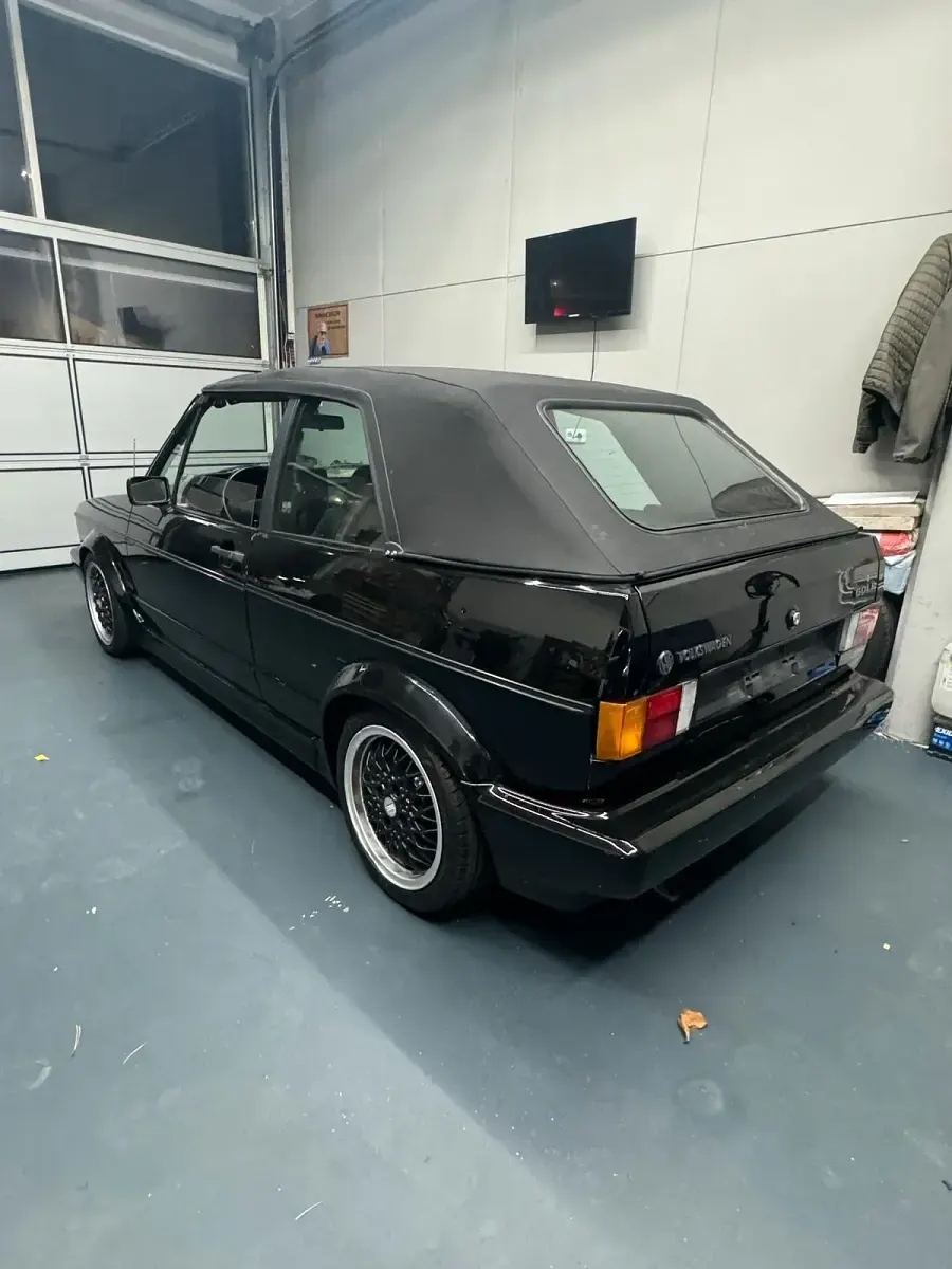 Gebraucht VW Golf Cabriolet Sportline 98 PS (72 kW) 1990 Schwarz Cabrio