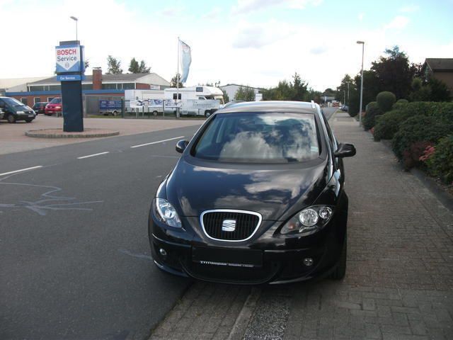 Schwarz metallic Gebraucht 2007 Seat Altea XL Van / Kleinbus | 9.990 € - Bild 1/4