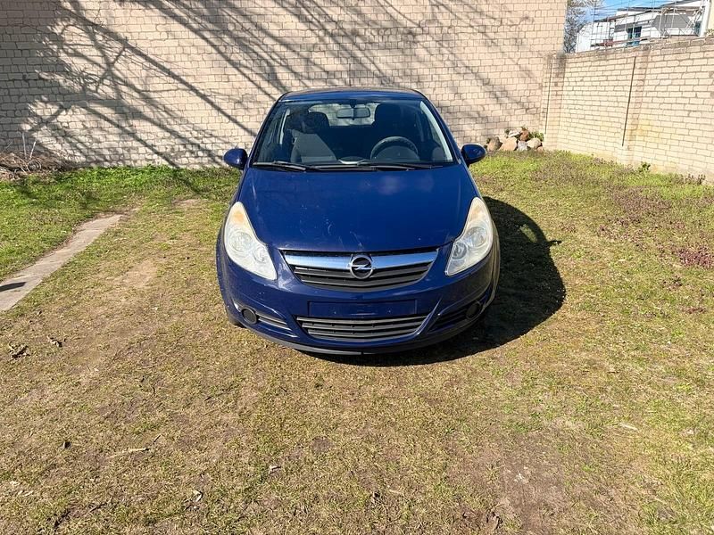 Używany Opel Corsa 80 KM (58 kW) 2009 Niebieski Hatchback