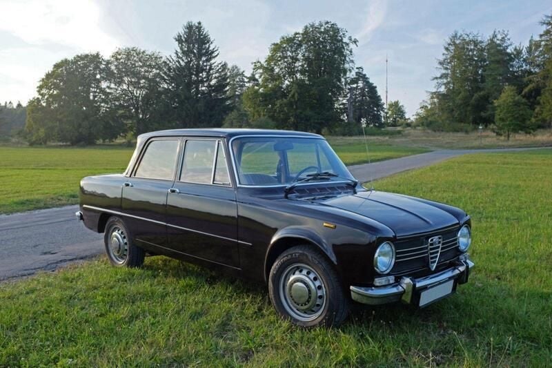 Gebraucht 1970 Alfa Romeo Giulia 1300 Ti Kleinwagen | 22.990 € - Bild 1/4
