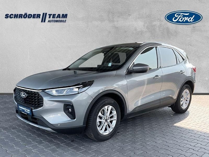 Gebraucht Ford Kuga Titanium 186 PS (136 kW) 2024 Solarsilber SUV