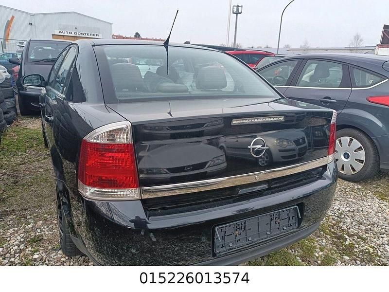 Gebraucht Opel Vectra GTS 122 PS (89 kW) 2004 Schwarz Limousine