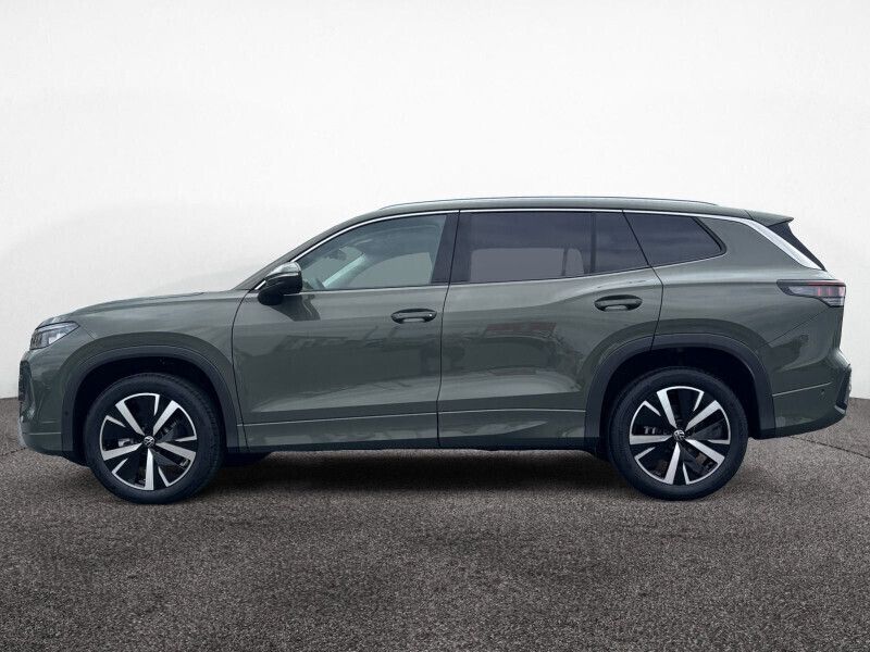 Cipressinogrün metallic Gebraucht 2025 VW Tayron Elegance SUV | 49.980 € (Fairer Preis) - Bild 1/4
