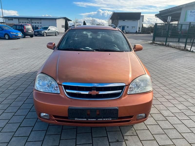 Gebraucht Chevrolet Nubira 120 PS (88 kW) 2009 Orange Kombi