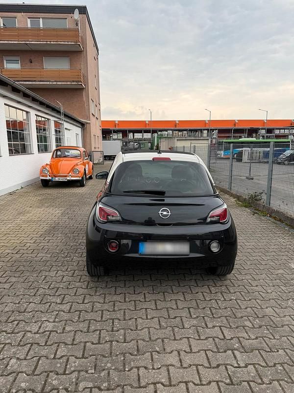 Gebraucht Opel Adam Glam 100 PS (73 kW) 2017 Schwarz Kleinwagen