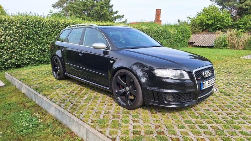 Schwarz Gebraucht 2008 Audi RS4 Kombi | 25.990 € (Fairer Preis) - Bild 1/4
