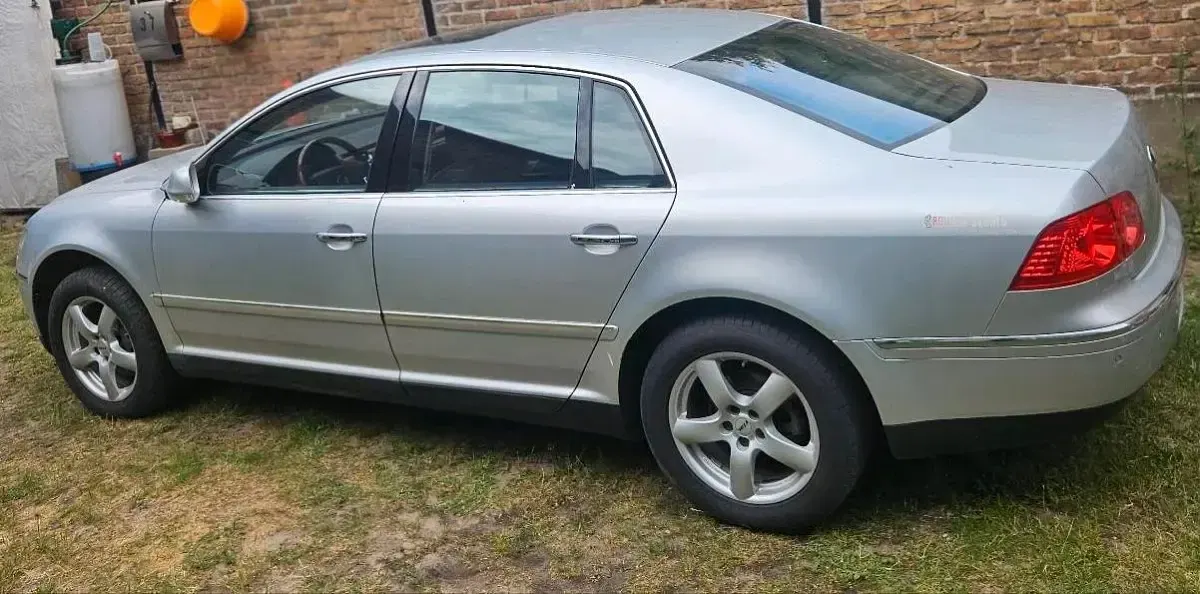 Gebraucht VW Phaeton 241 PS (177 kW) 2003 Silber Limousine