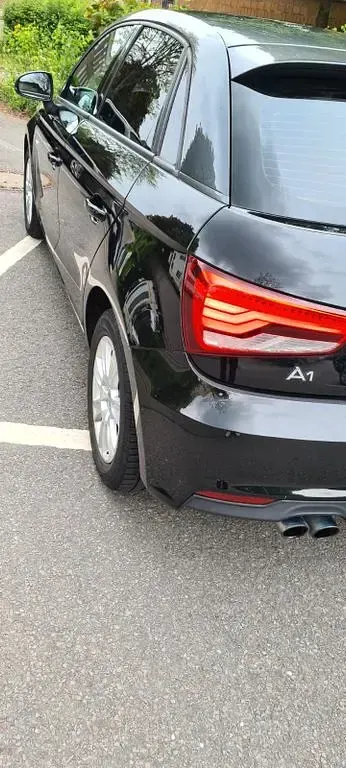 Gebraucht Audi A1 Sportback Sport 125 PS (91 kW) 2015 Schwarz Kleinwagen