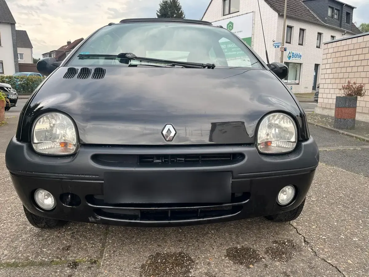 Usata Renault Twingo 58 CV (42 kW) 2003 Nero Utilitaria