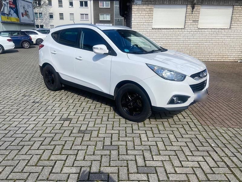Gebraucht Hyundai ix35 Premium 184 PS (135 kW) 2013 Weiß SUV